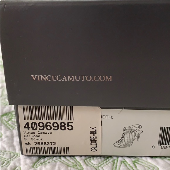 Vince Camuto Heels - Picture 5 of 6